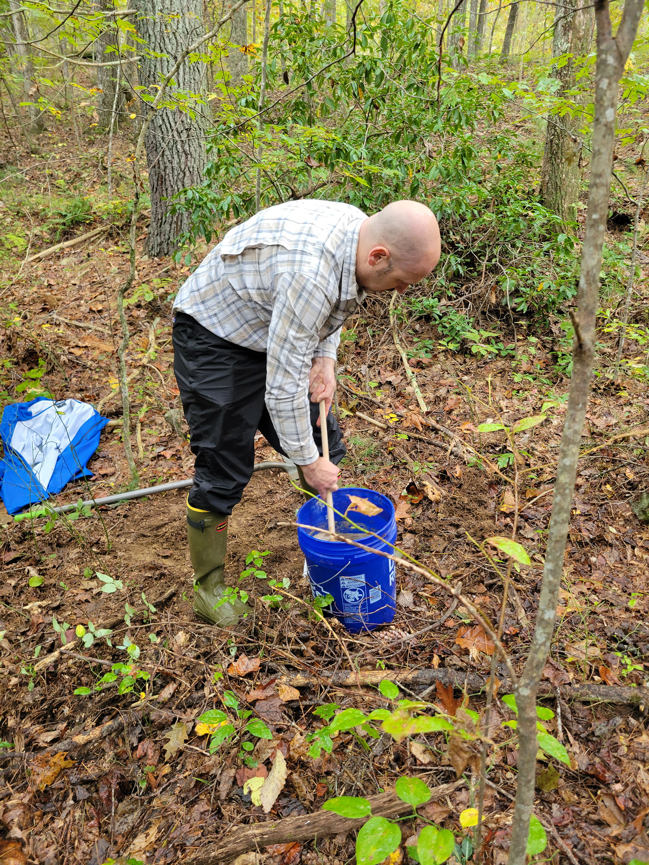 Stirring soil wash Stirring soil wash